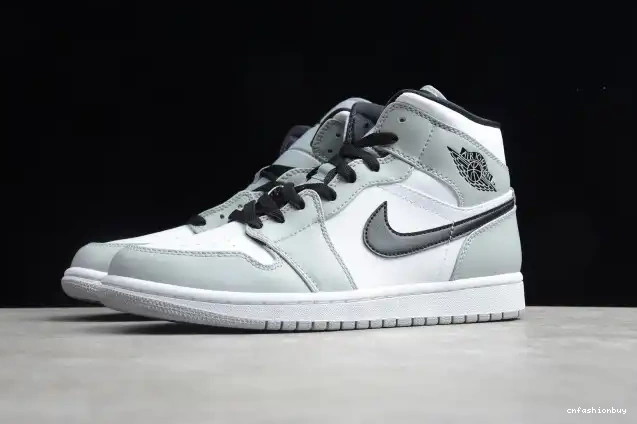 554724-092 Mid Light Smoke 1 AIR Jordan Grey 0525